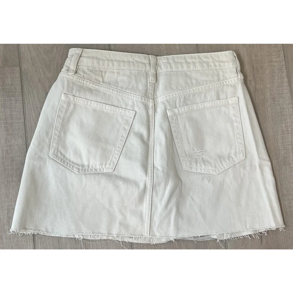 FREE PEOPLE WE THE FREE DISTRESSED FRAYED HEM DENIM A-LINE SKIRT OB826315 SZ 27
